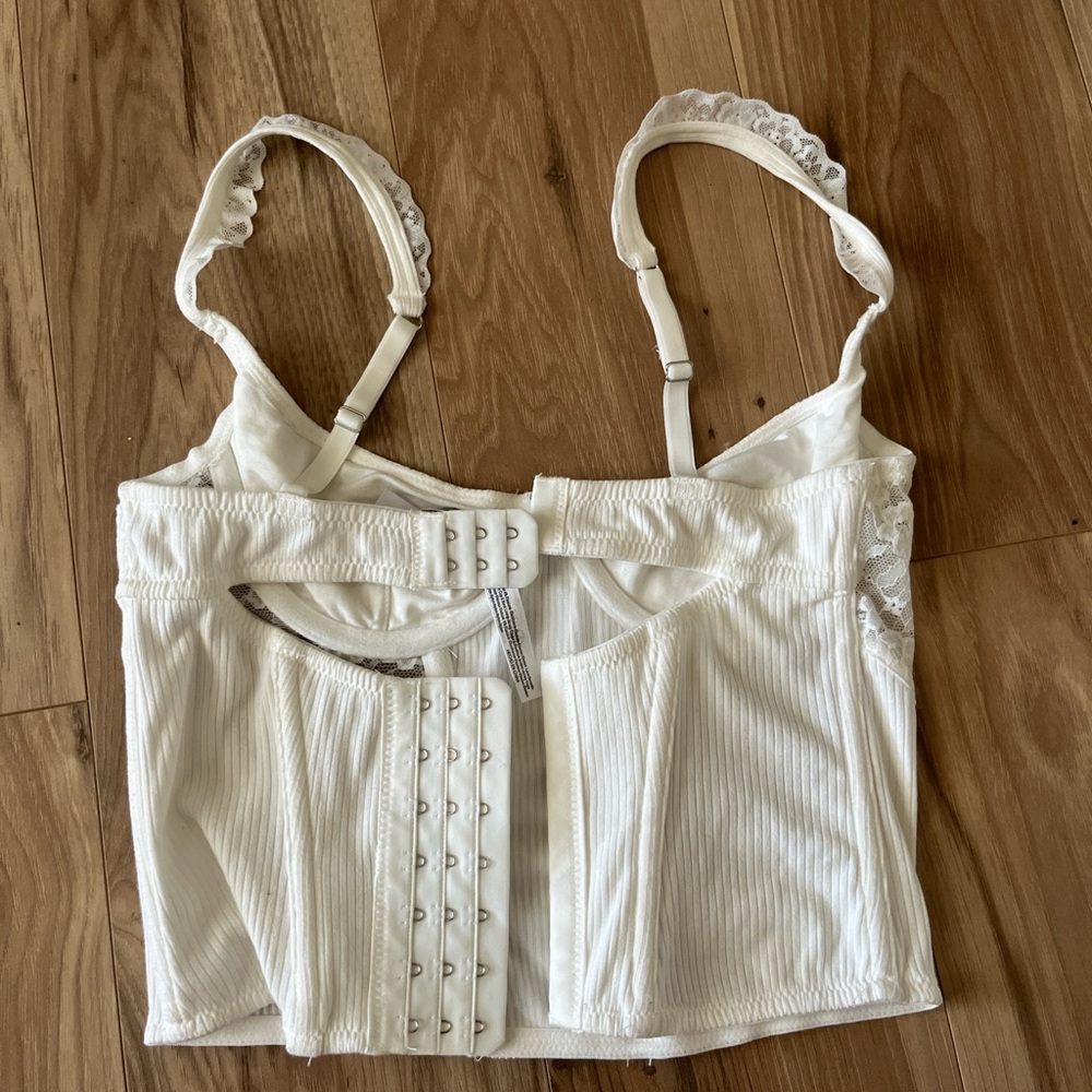 White Lace Corset Top - Picture 2 of 2